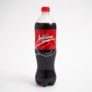 Напиток "Любимая" кола газированный 0,5л